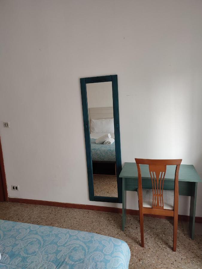 Le Golosine Fiera Rooms Verona Exteriör bild