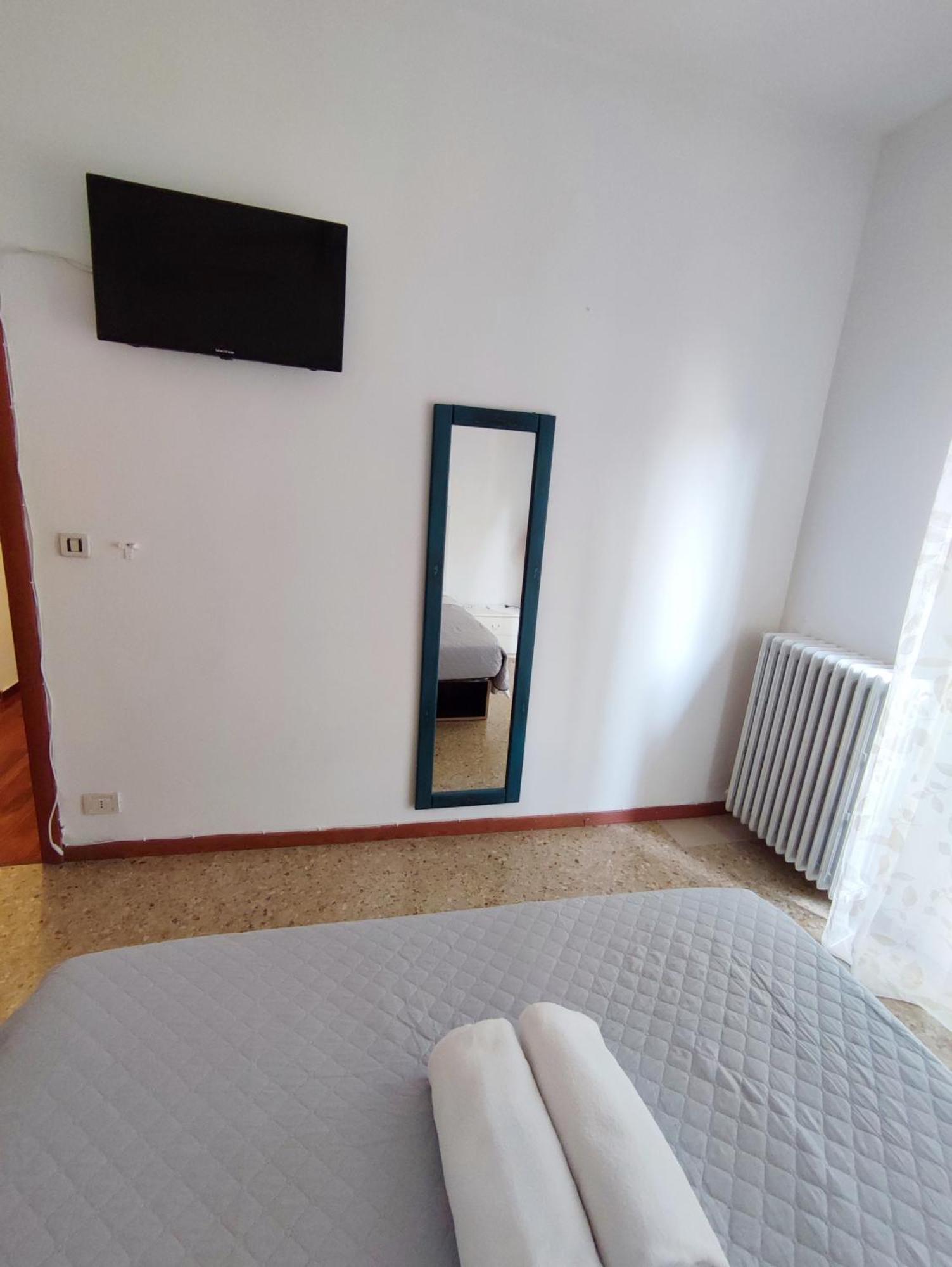 Le Golosine Fiera Rooms Verona Rum bild
